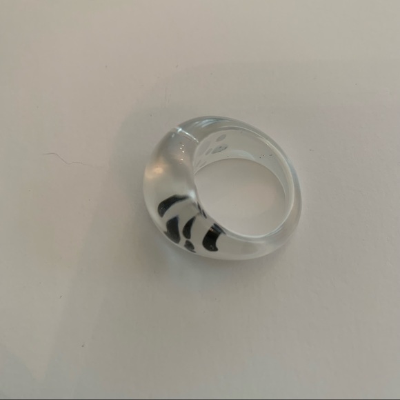Black & White Cow Pattern Ring - Picture 4 of 7